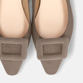 2025AW：スクエアバックル フラットシューズ（m18001）グレージュS/mamian（マミアン）