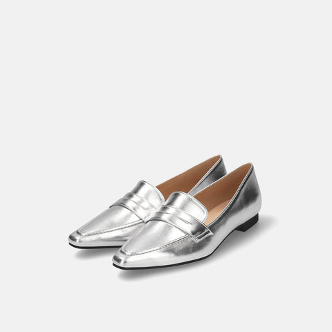 予約：2026SS：スクエアトゥローファー（m18016）シルバー/mamian（マミアン）